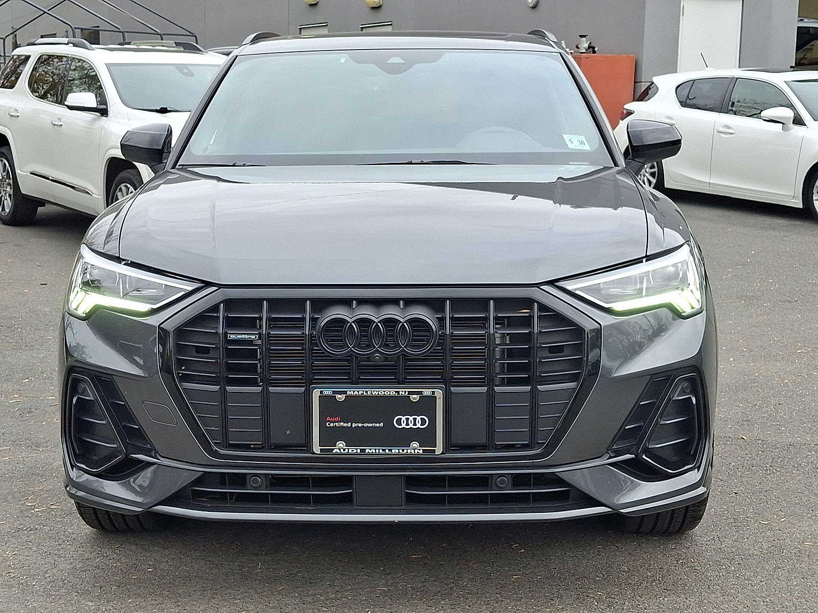 Thumbnail: 2025 Audi Q3 - 27