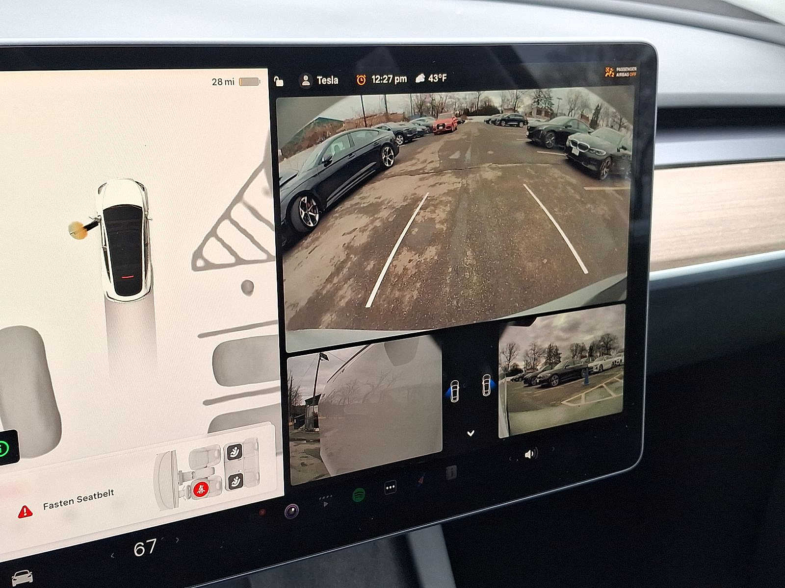 Thumbnail: 2022 Tesla Model Y - 15