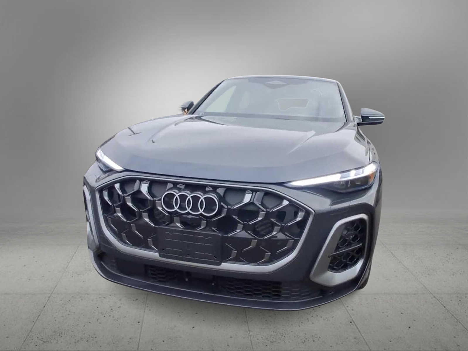 Thumbnail: 2025 Audi Q5 - 3