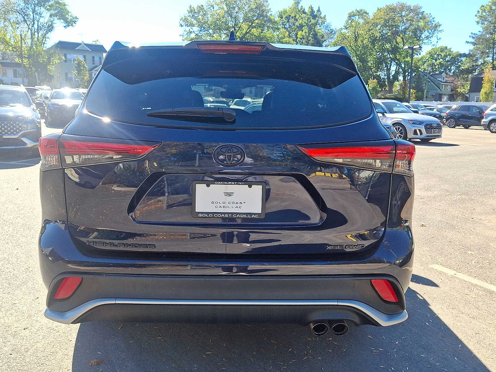 Thumbnail: 2021 Toyota Highlander - 20