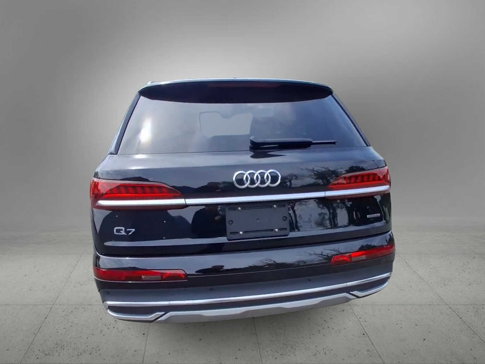Thumbnail: 2023 Audi Q7 - 7