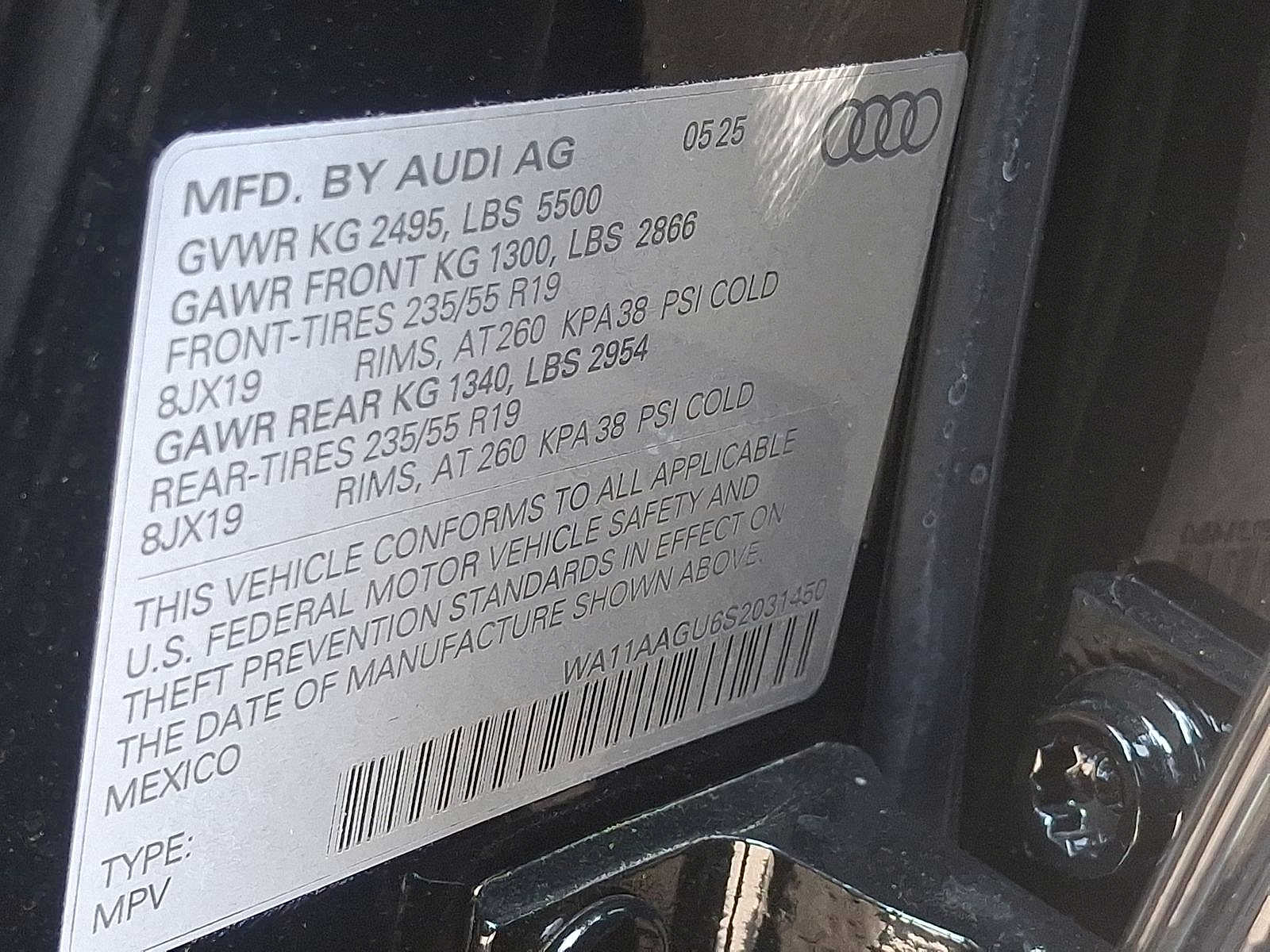 Thumbnail: 2025 Audi Q5 - 16