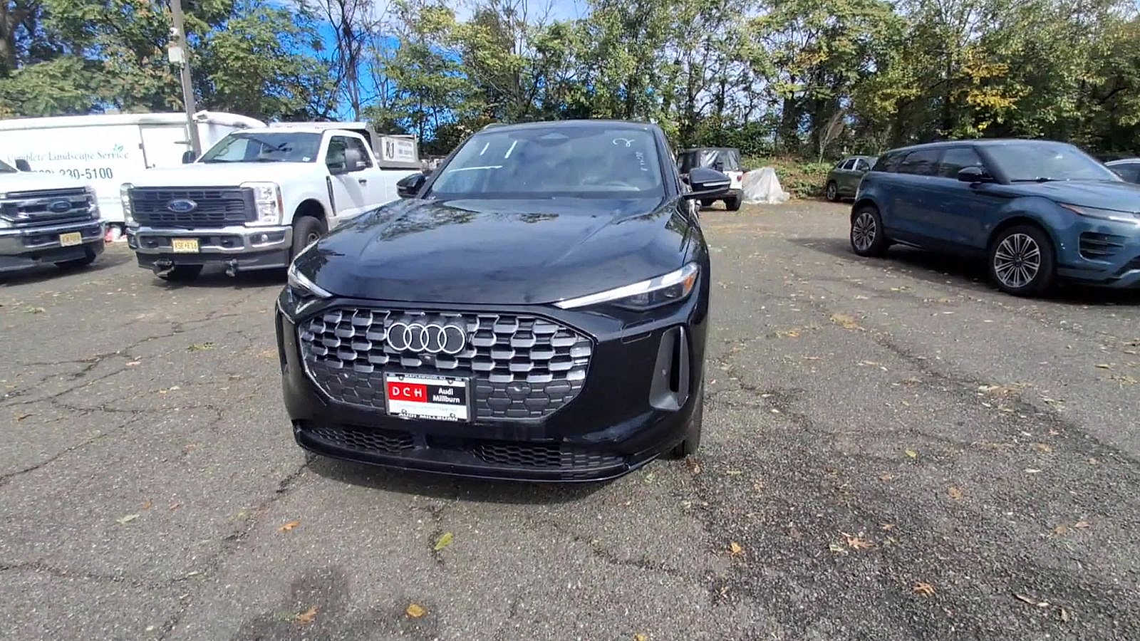 Thumbnail: 2025 Audi Q5 - 3