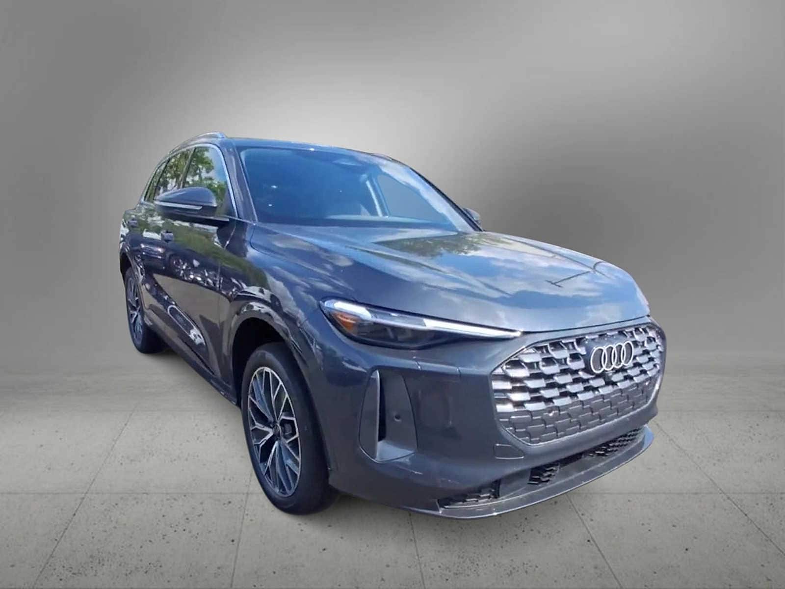 Thumbnail: 2025 Audi Q5 - 2