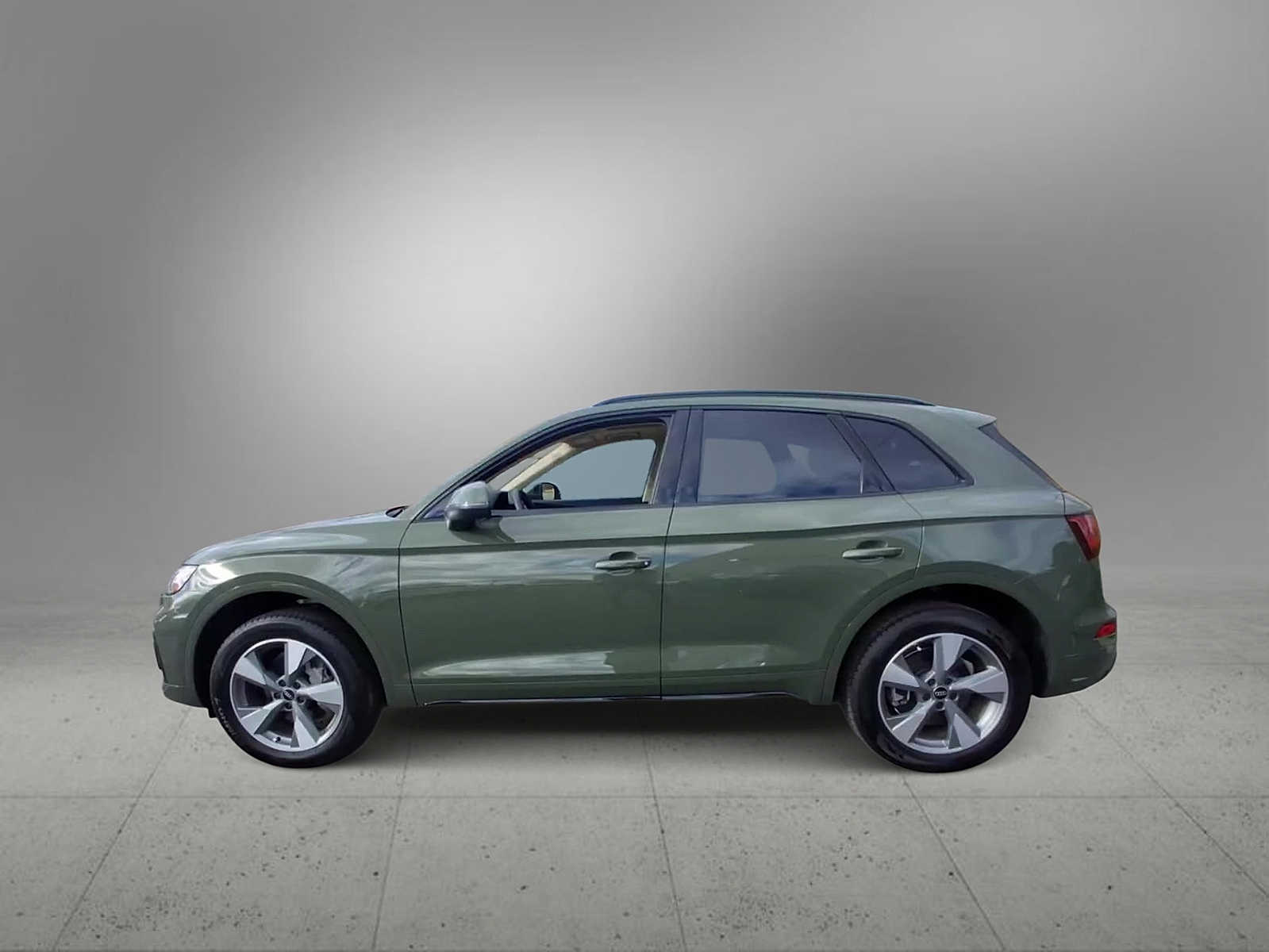 Thumbnail: 2025 Audi Q5 - 5