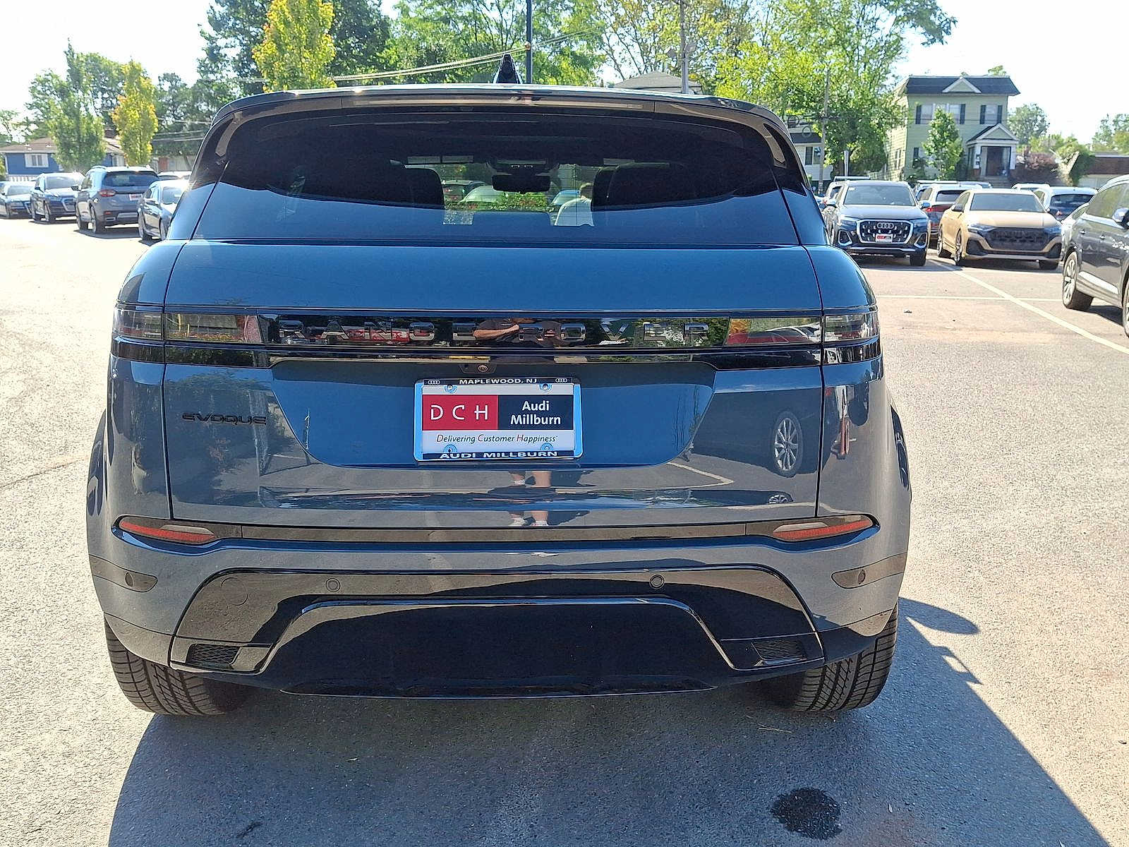 Thumbnail: 2024 Land Rover Range Rover Evoque - 18