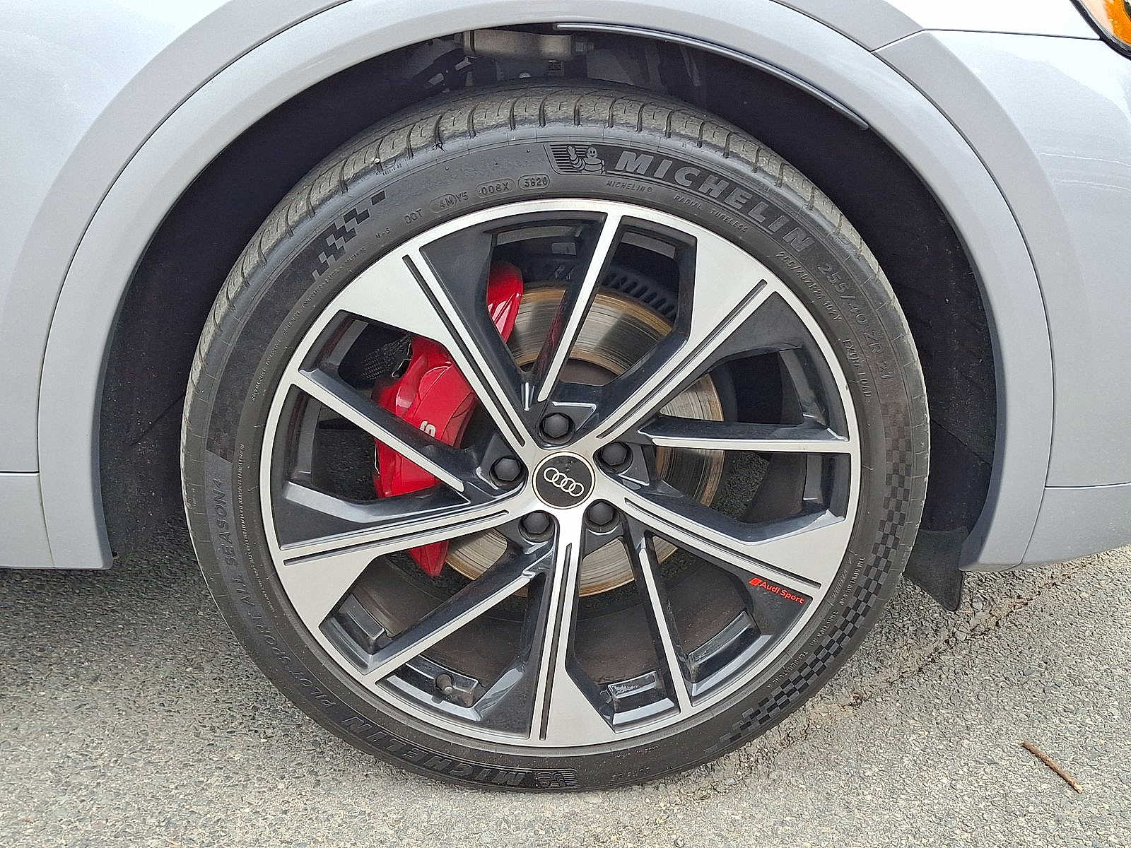 Thumbnail: 2023 Audi SQ5 - 26