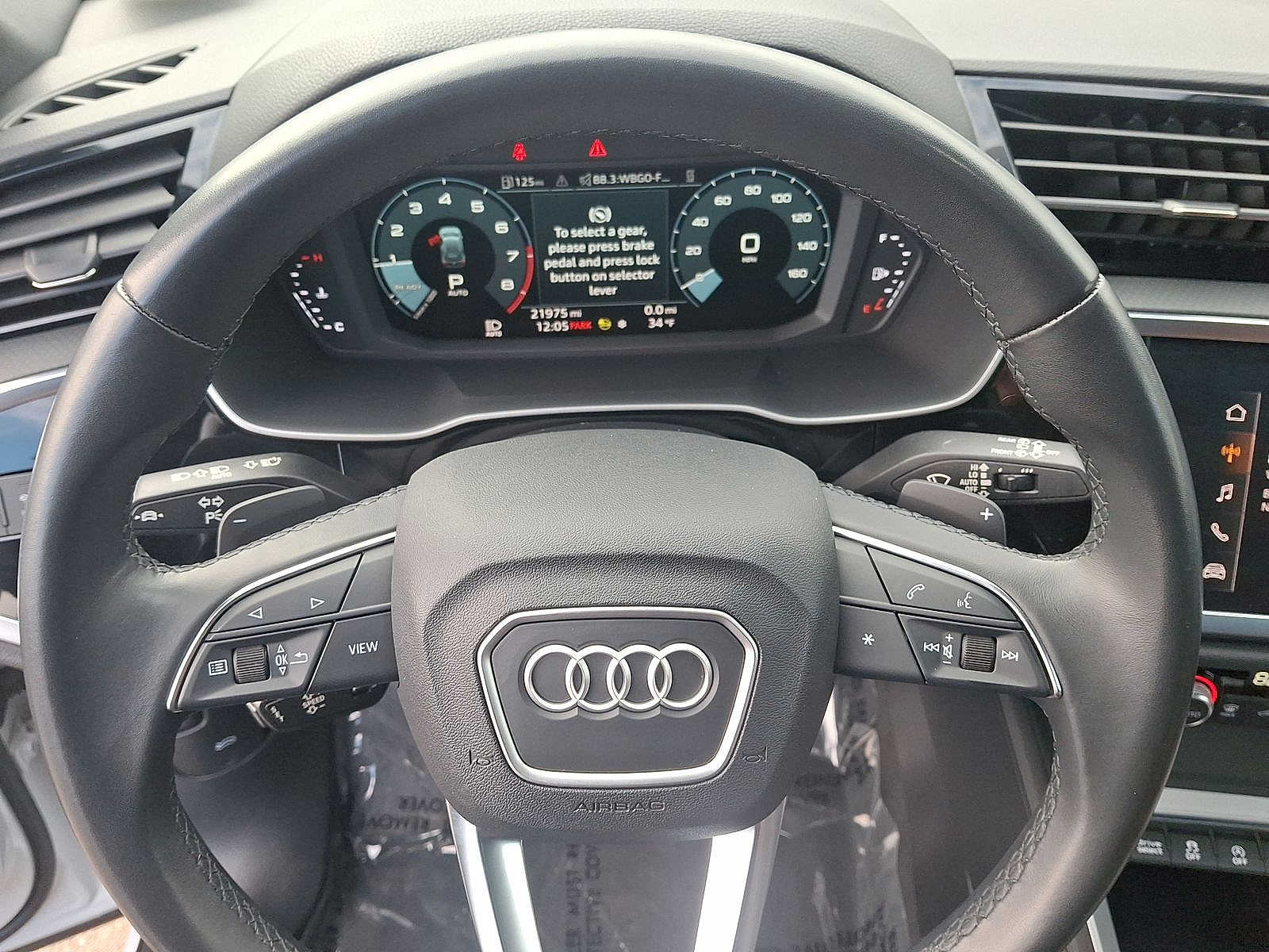 Thumbnail: 2022 Audi Q3 - 16