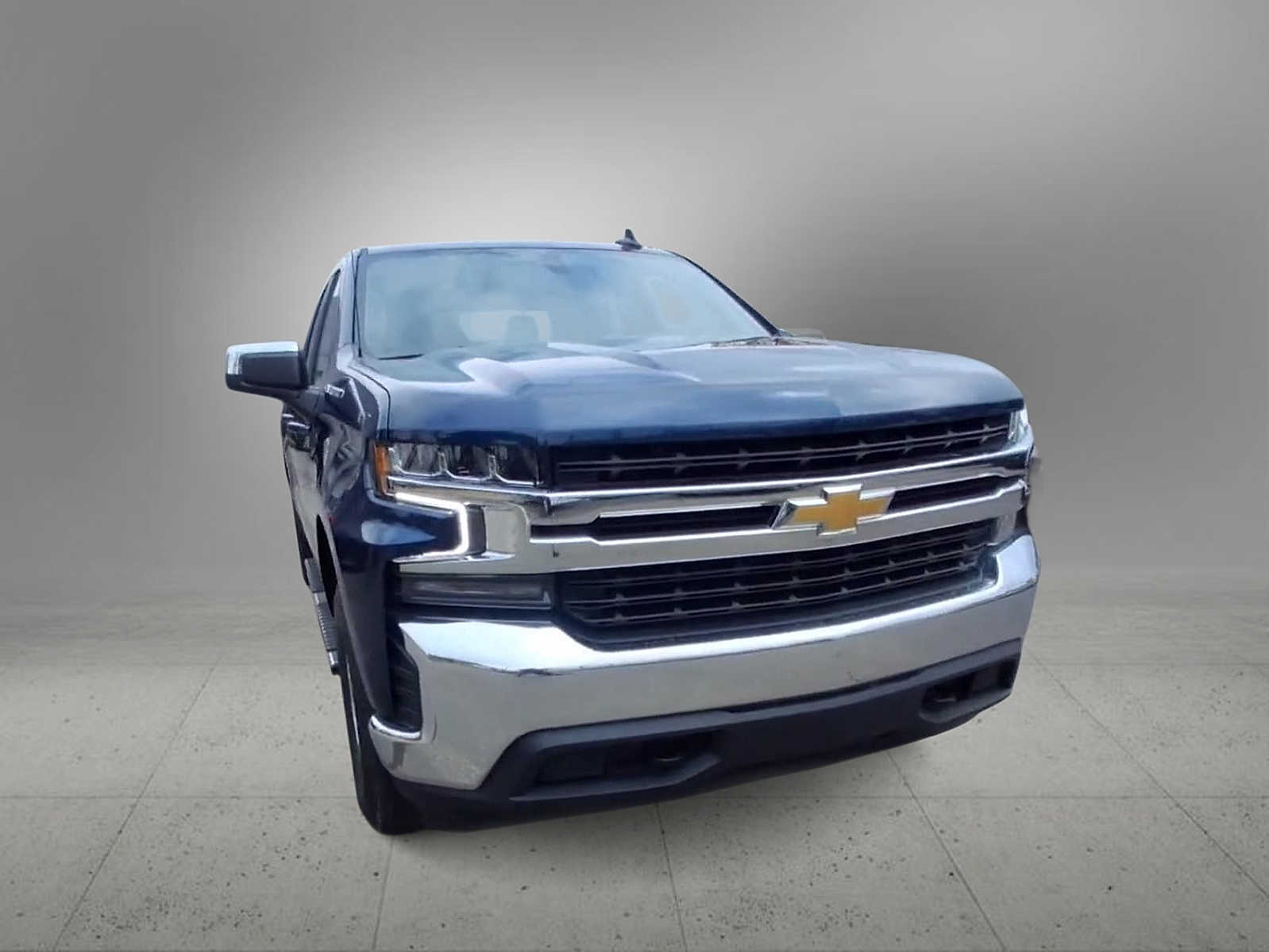 Thumbnail: 2022 Chevrolet Silverado 1500 - 3