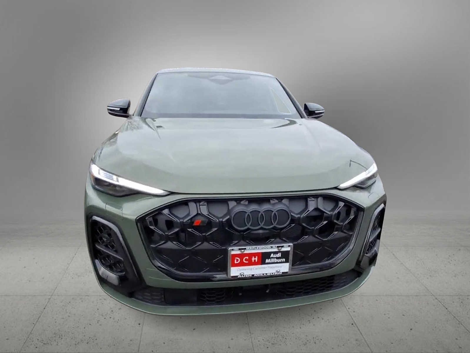 Thumbnail: 2025 Audi SQ5 - 3