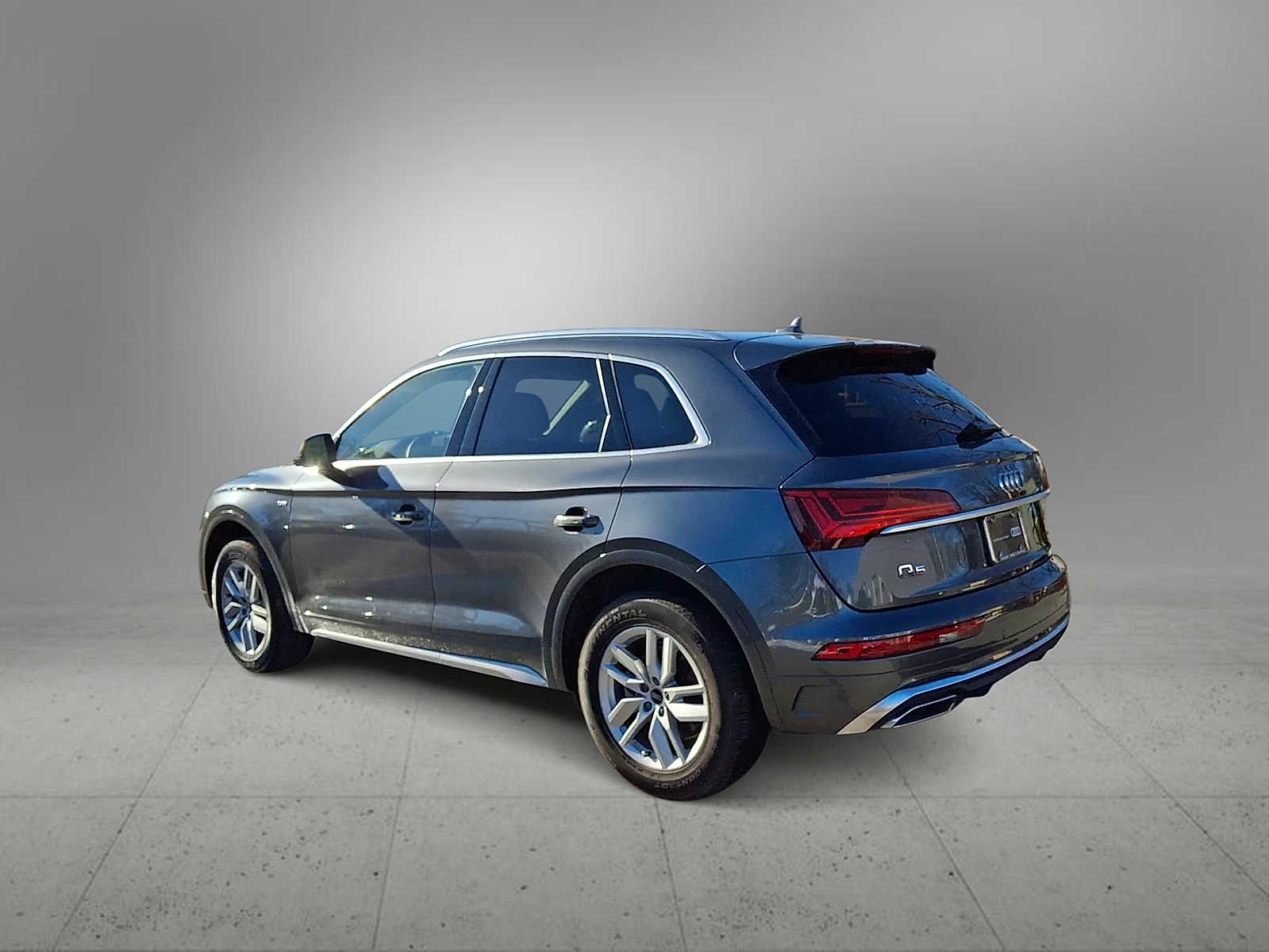 Thumbnail: 2023 Audi Q5 - 9