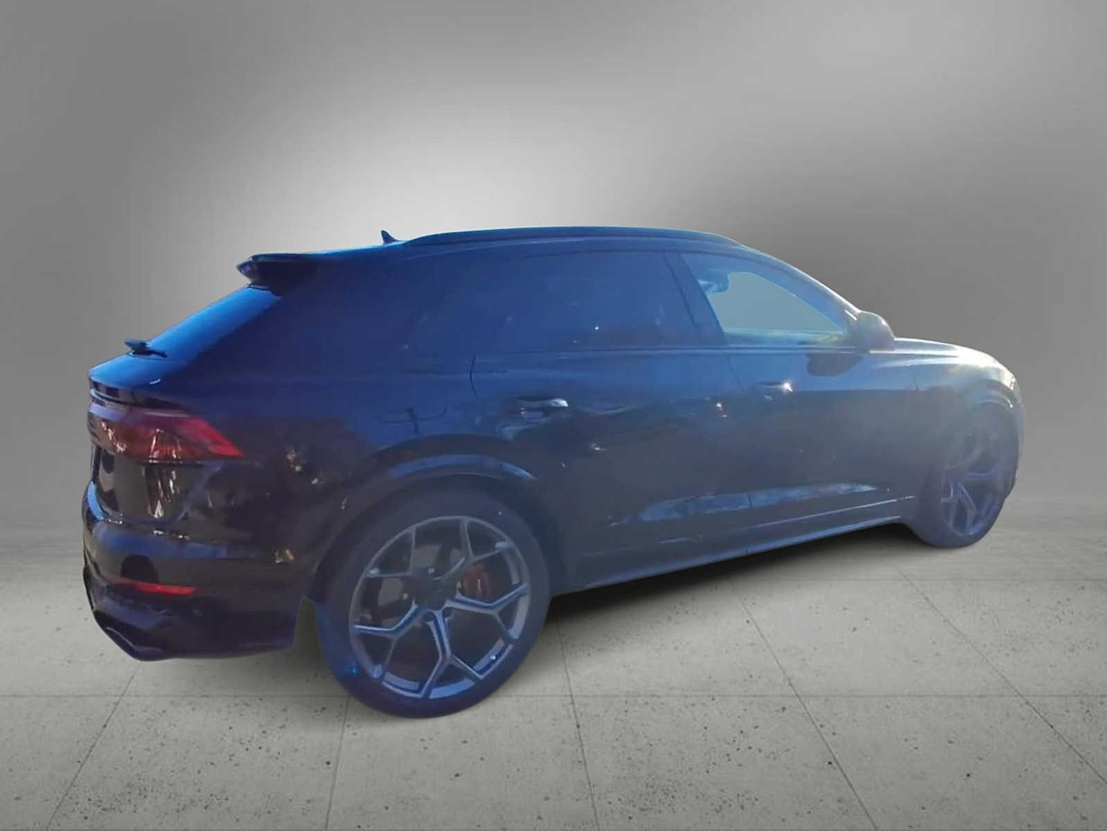 Thumbnail: 2026 Audi RS Q8 - 8