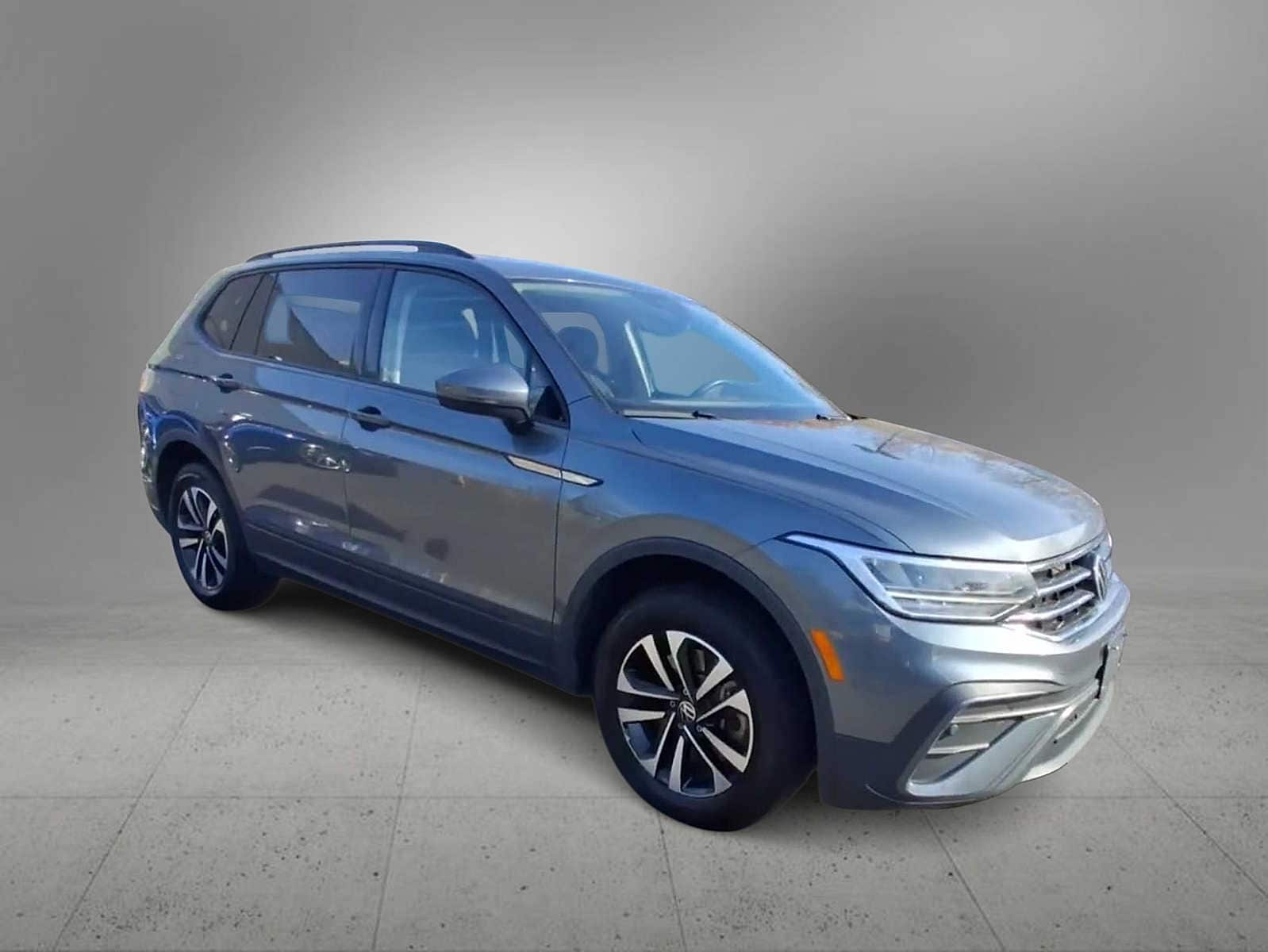 Thumbnail: 2024 Volkswagen Tiguan - 2