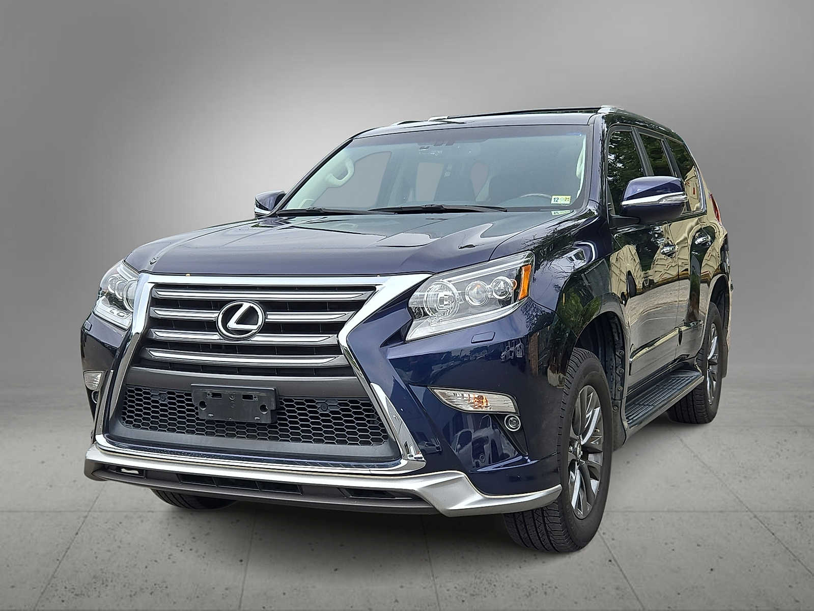 Thumbnail: 2019 Lexus GX - 1