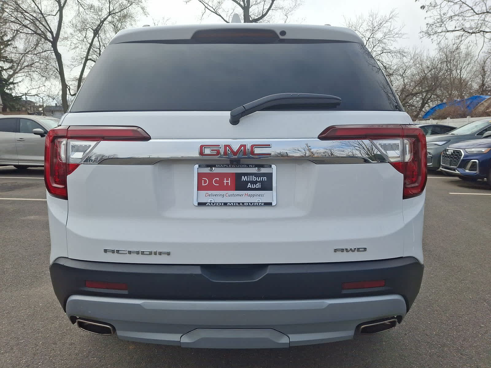 2023 GMC Acadia SLT 23