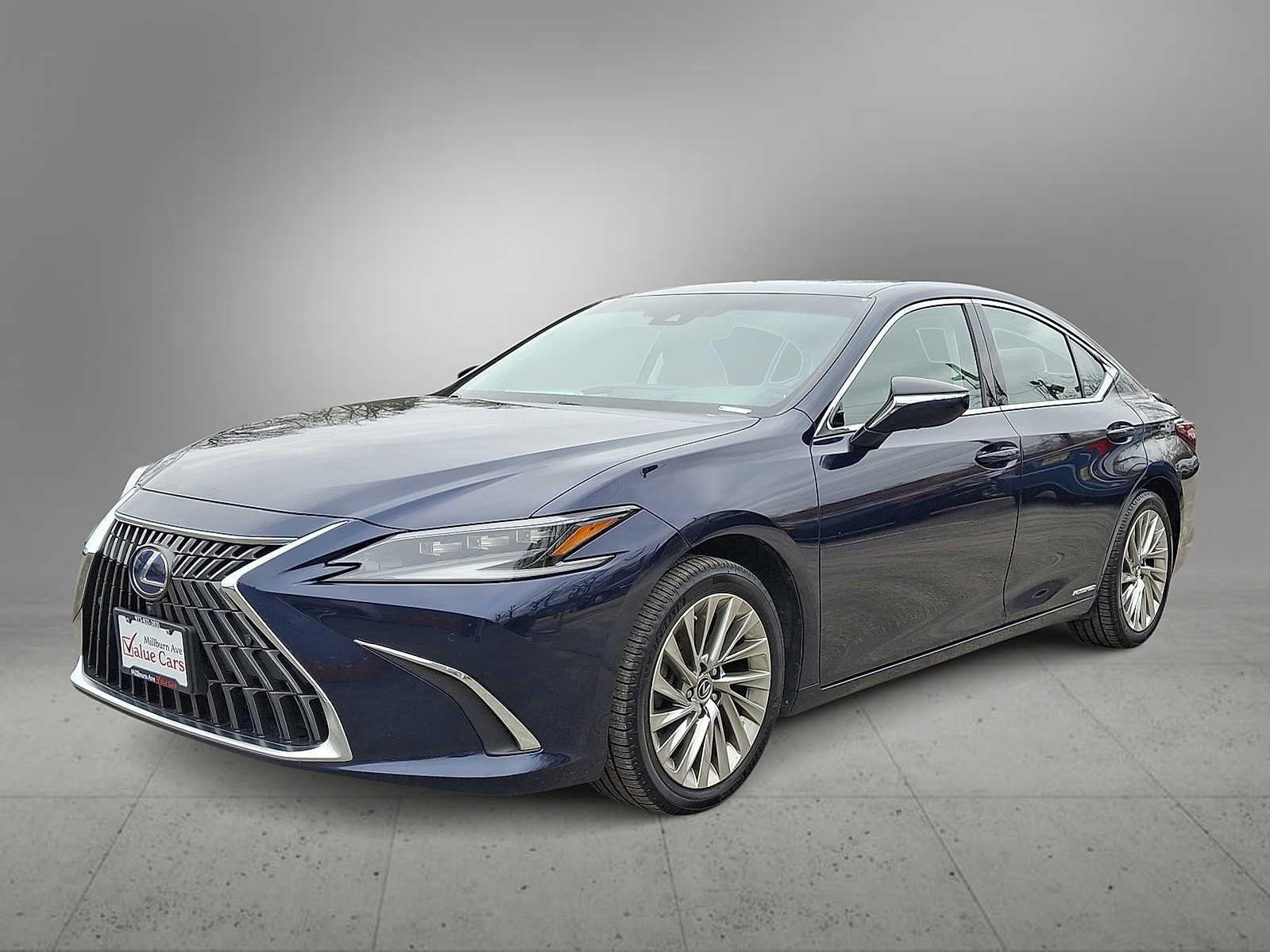 Thumbnail: 2022 Lexus ES - 1