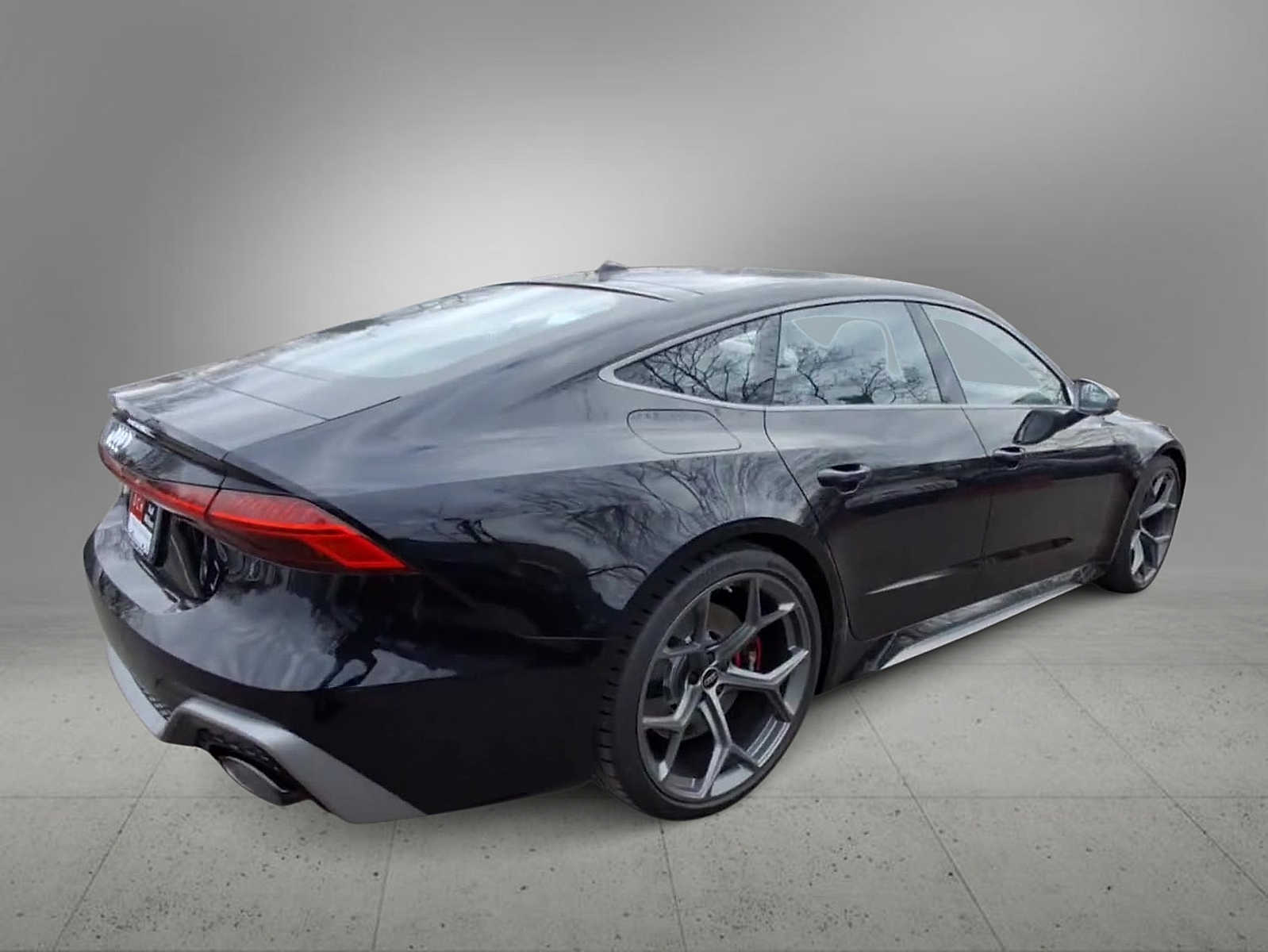 Thumbnail: 2026 Audi RS 7 - 8