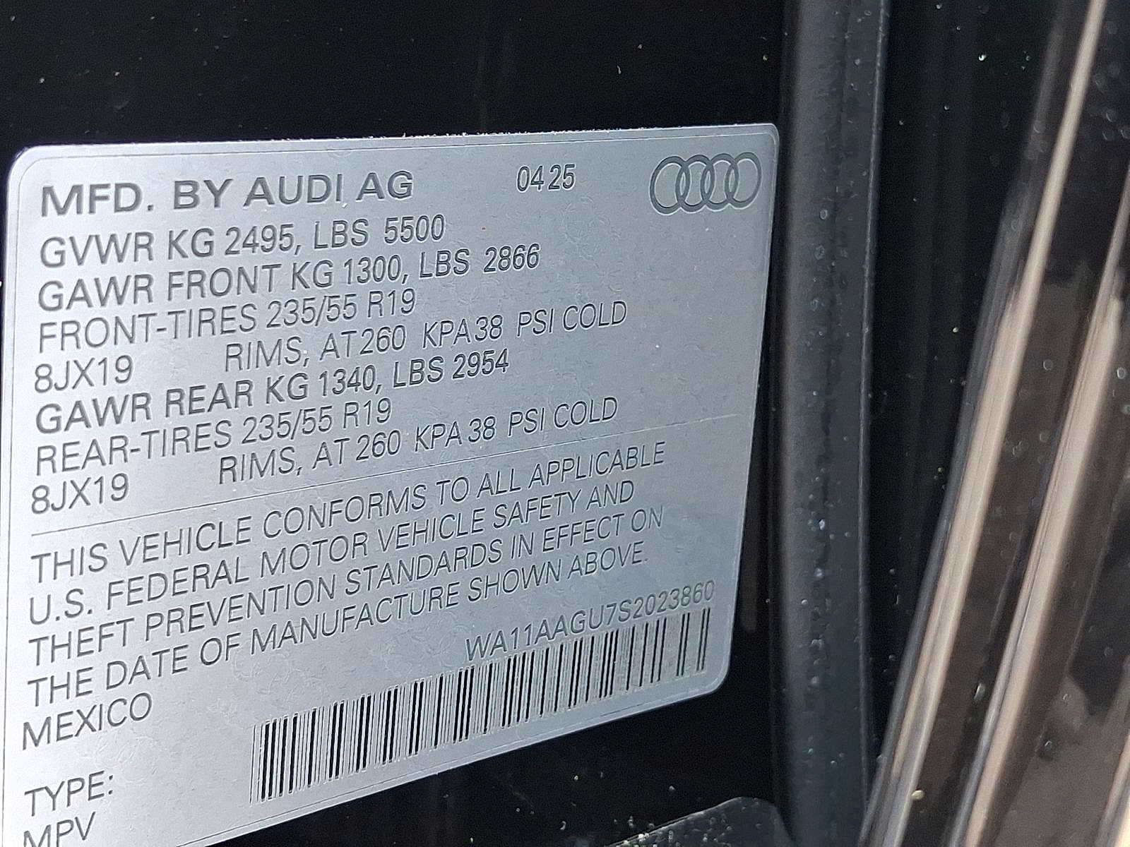 Thumbnail: 2025 Audi Q5 - 17