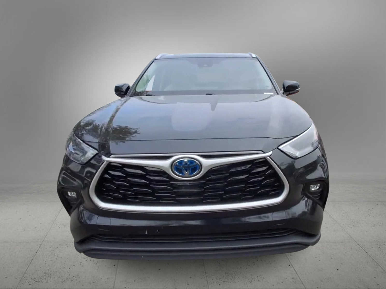 Thumbnail: 2022 Toyota Highlander - 3