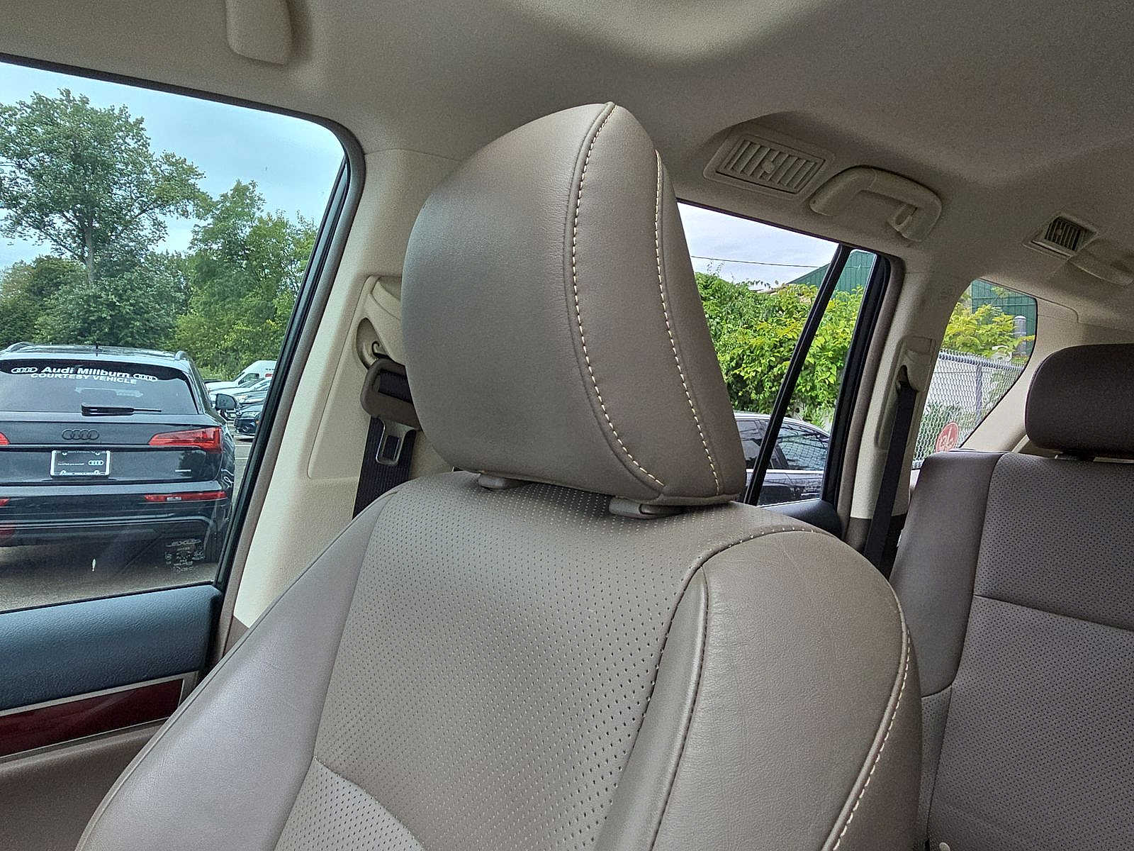 Thumbnail: 2019 Lexus GX - 27