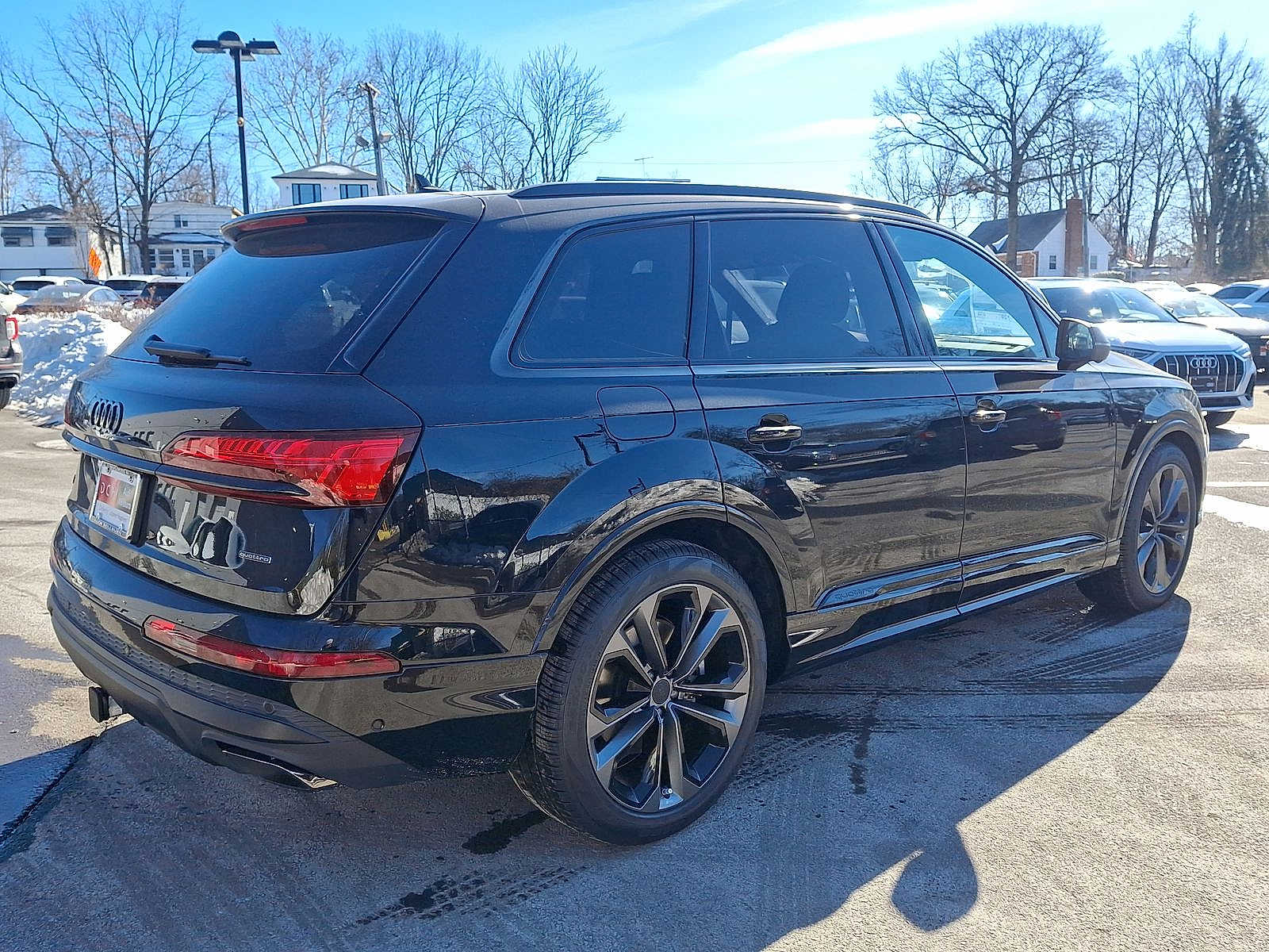 Thumbnail: 2026 Audi Q7 - 11