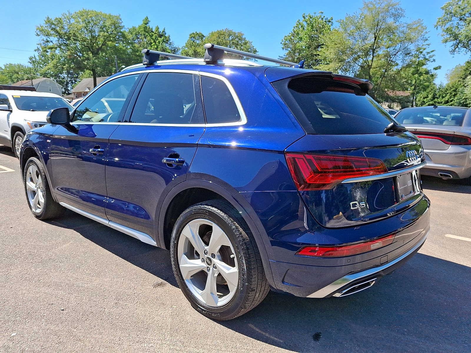 Thumbnail: 2022 Audi Q5 - 22