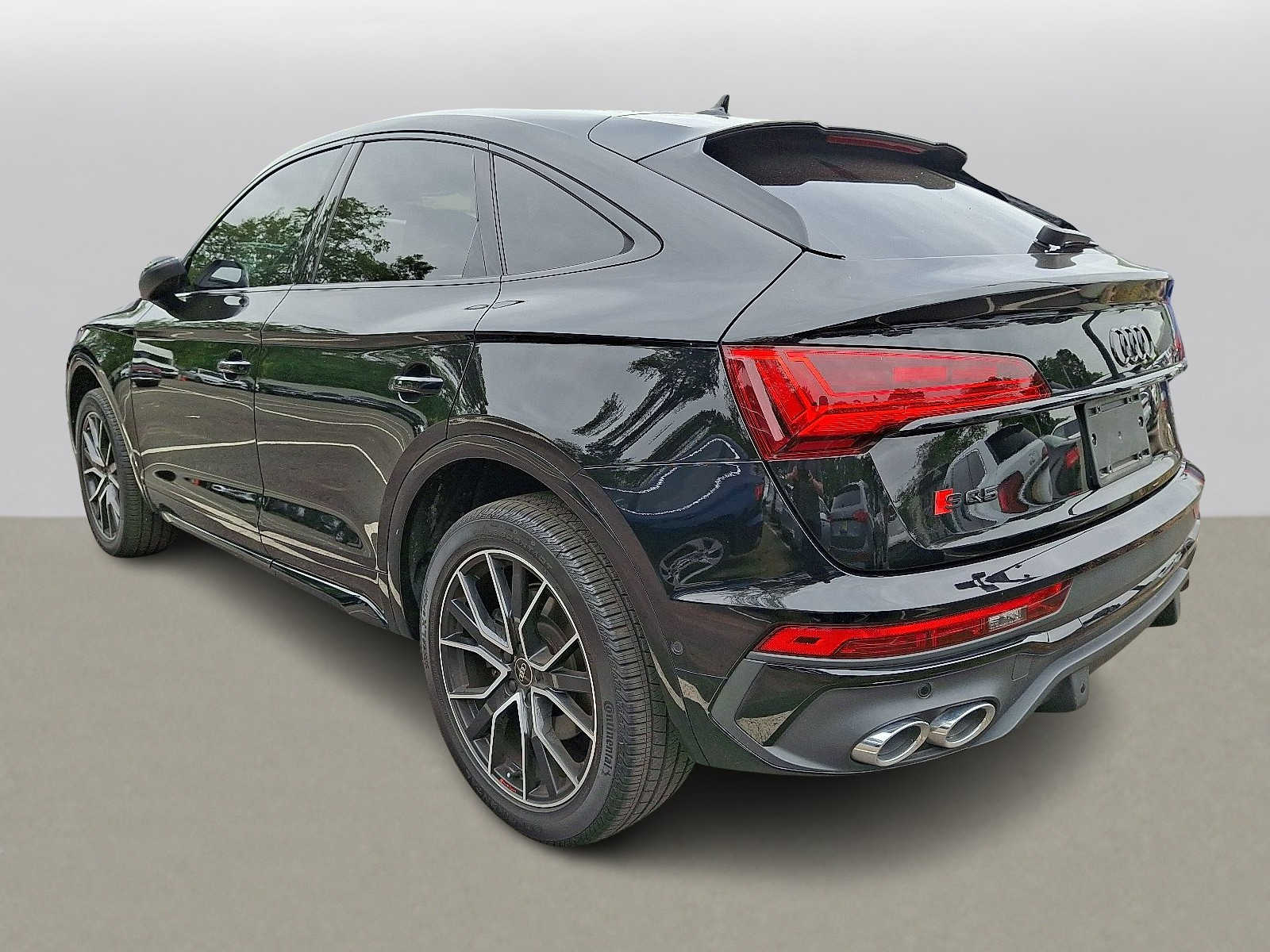 Thumbnail: 2023 Audi SQ5 - 4