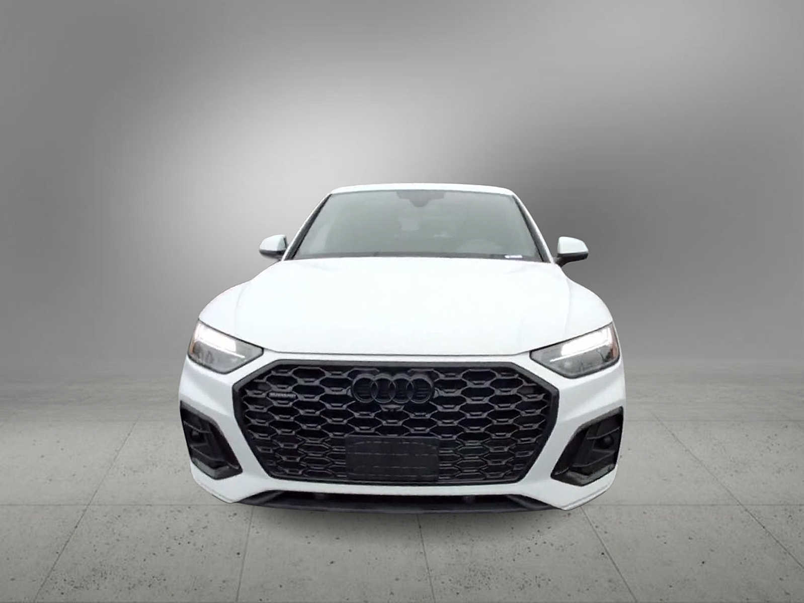 Thumbnail: 2023 Audi Q5 - 3