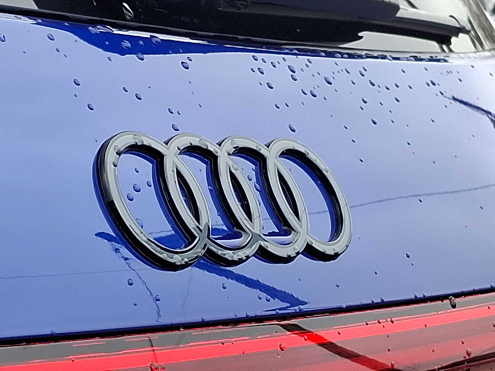 Thumbnail: 2025 Audi SQ5 - 19