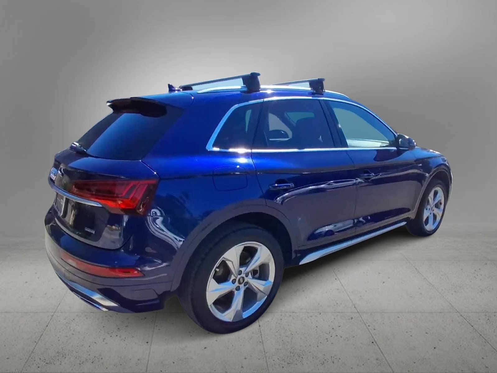 Thumbnail: 2022 Audi Q5 - 8