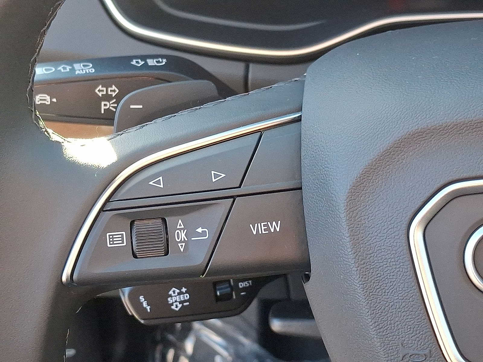 Thumbnail: 2025 Audi Q5 - 16