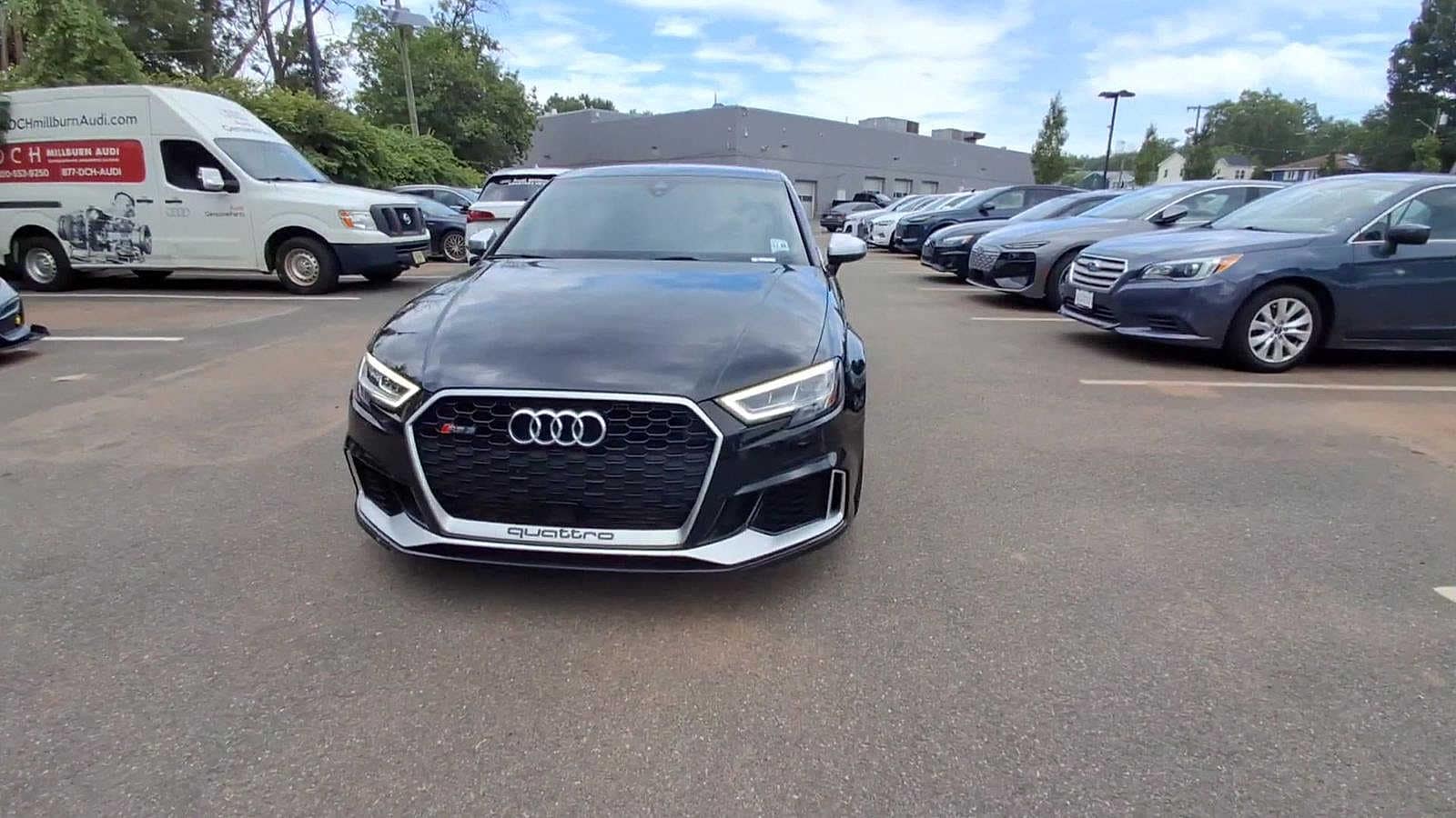 Thumbnail: 2019 Audi RS 3 - 3