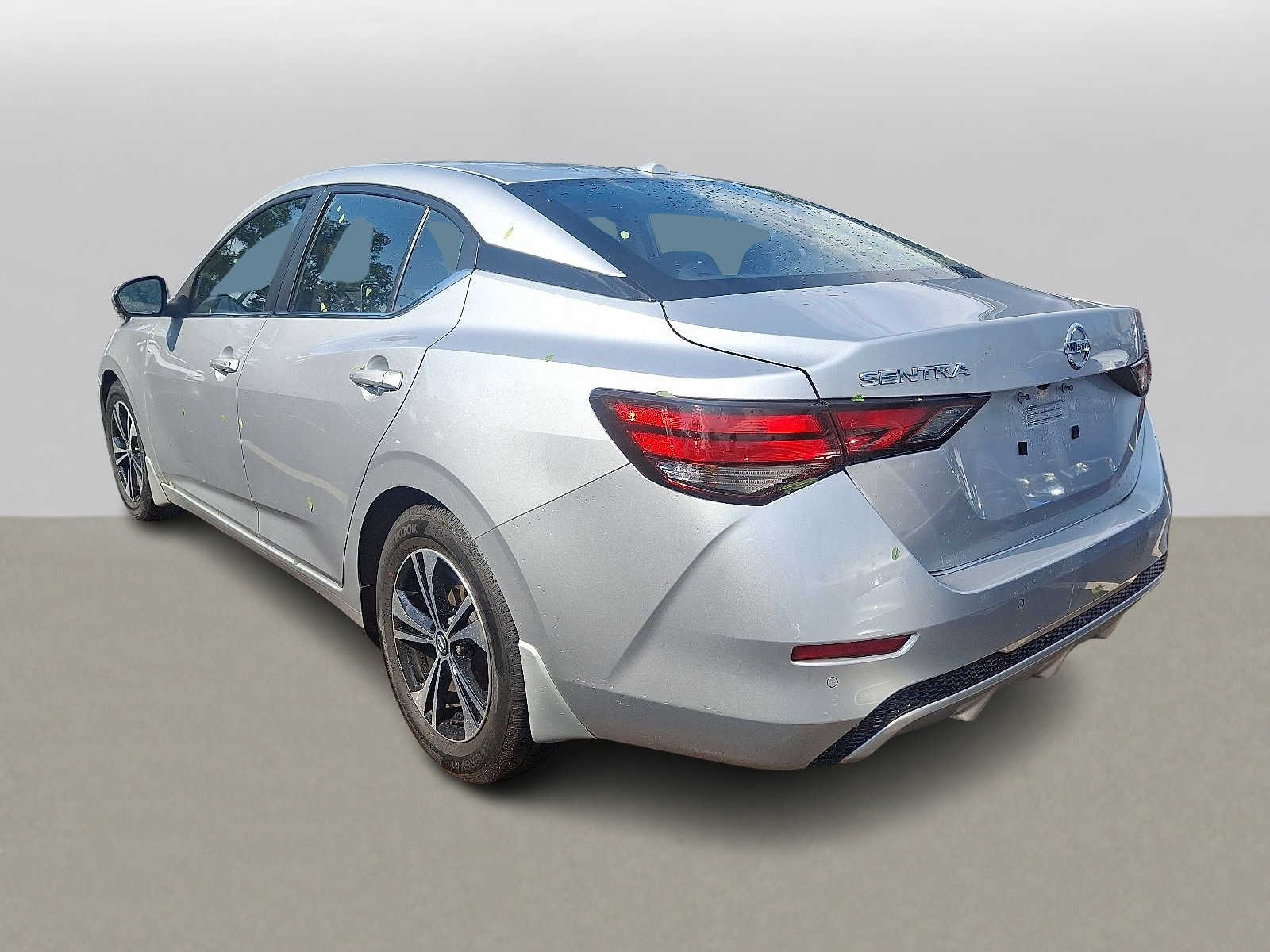 Thumbnail: 2021 Nissan Sentra - 4