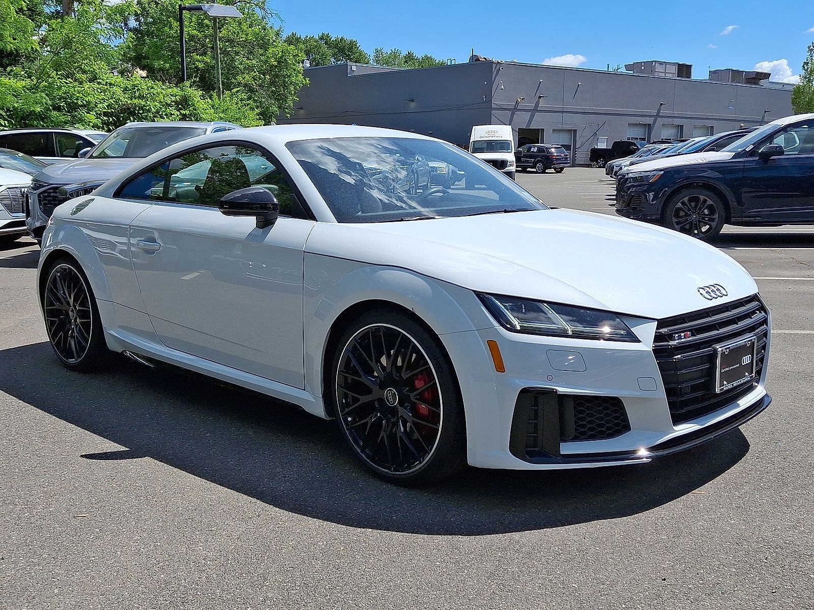 Thumbnail: 2021 Audi TTS - 23