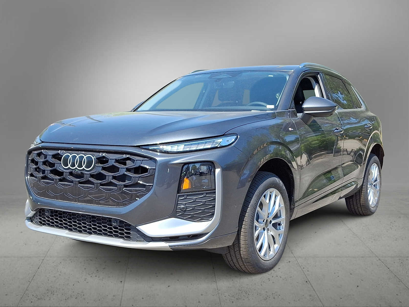 Thumbnail: 2026 Audi Q3 - 1