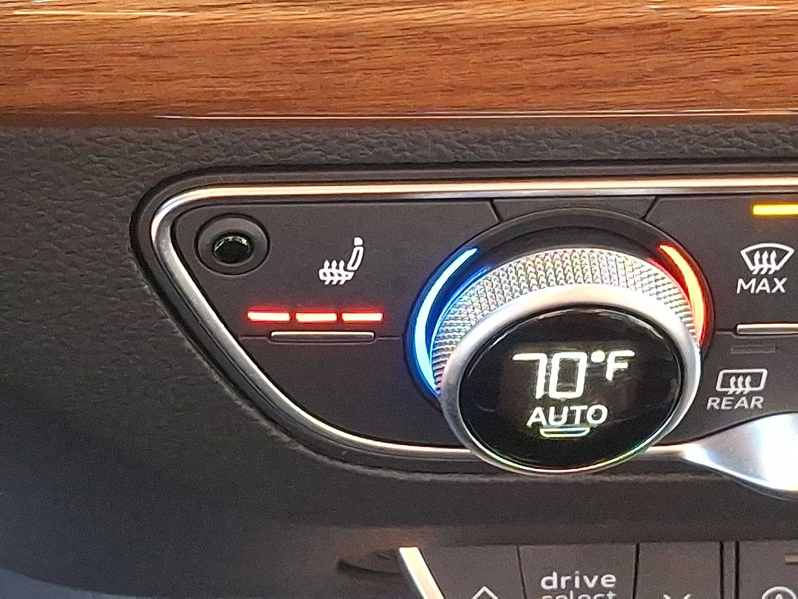 Thumbnail: 2025 Audi Q5 - 18