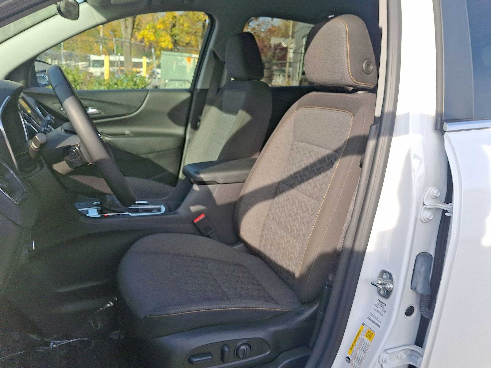 Thumbnail: 2024 Chevrolet Equinox - 11