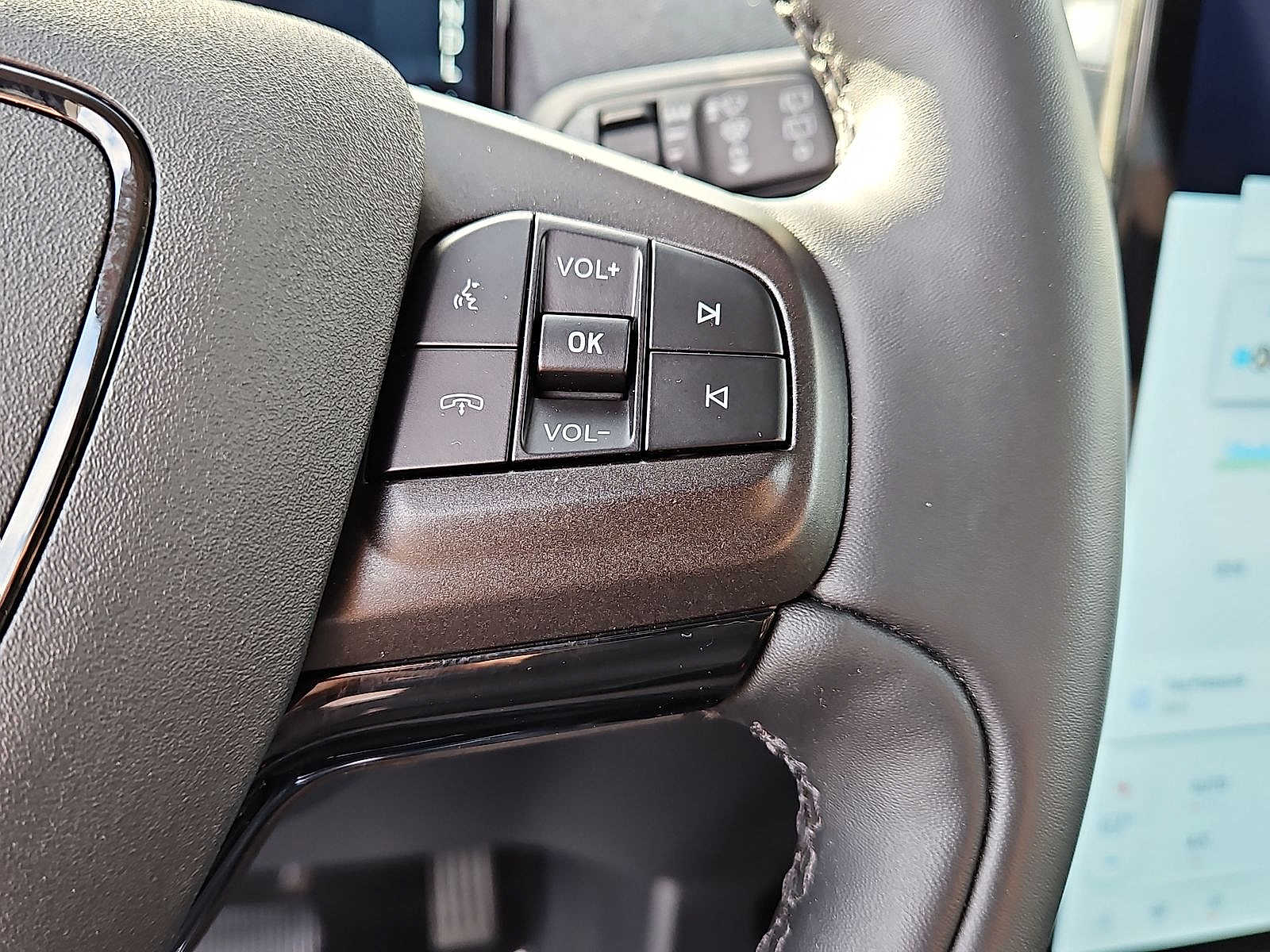 Thumbnail: 2021 Ford Mustang Mach-E - 18