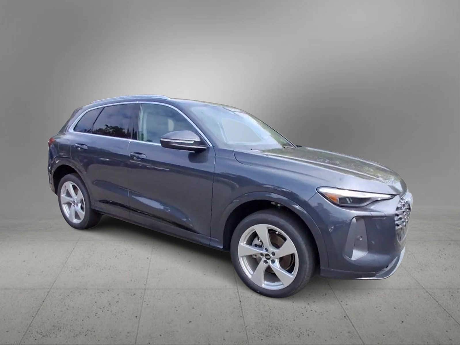 Thumbnail: 2025 Audi Q5 - 2