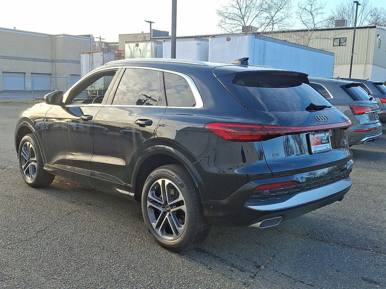 Thumbnail: 2025 Audi Q5 - 12