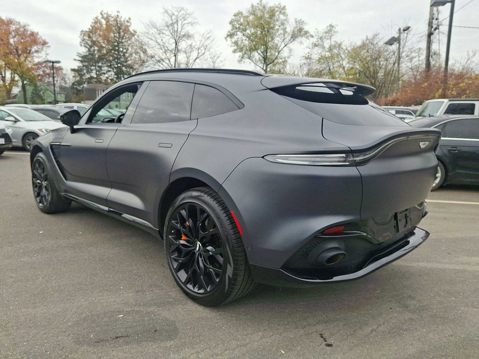 Thumbnail: 2021 Aston Martin DBX - 22