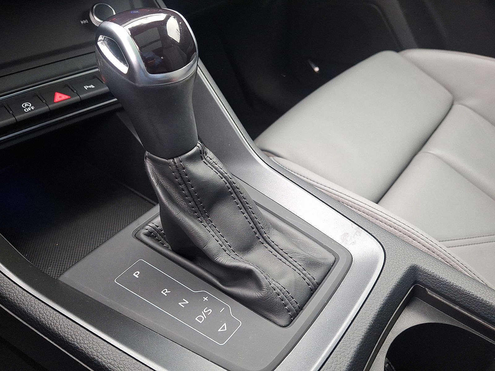 Thumbnail: 2022 Audi Q3 - 11