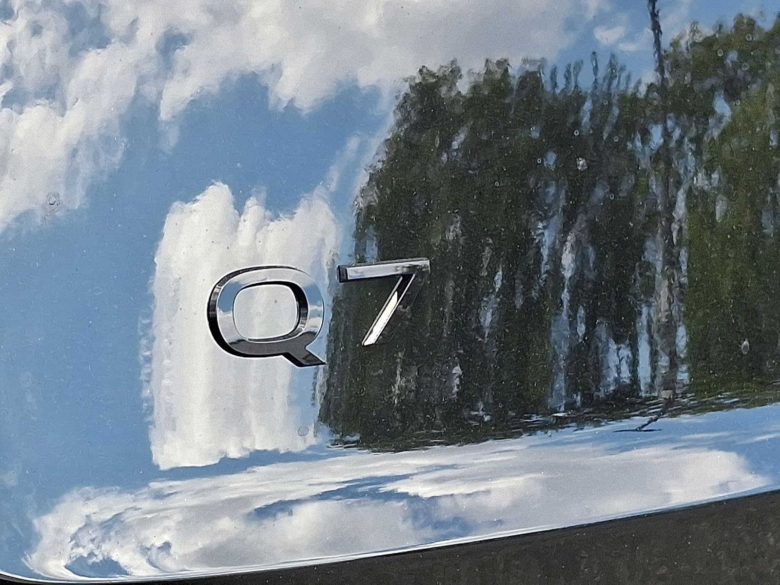 Thumbnail: 2025 Audi Q7 - 17