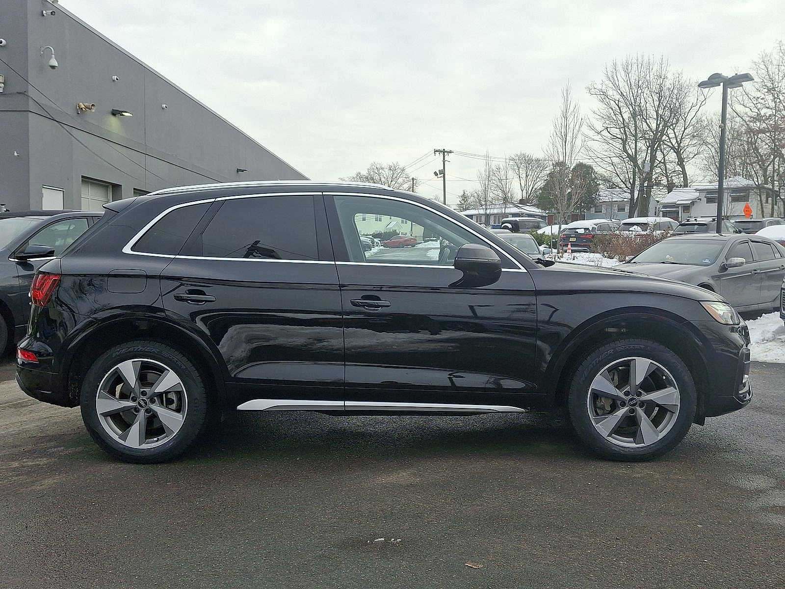 Thumbnail: 2023 Audi Q5 - 26