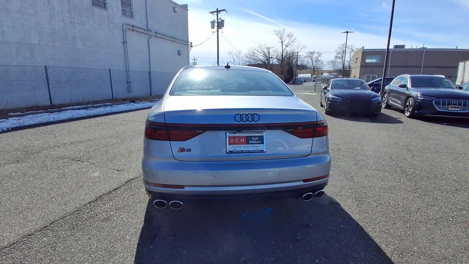 Thumbnail: 2025 Audi S8 - 7
