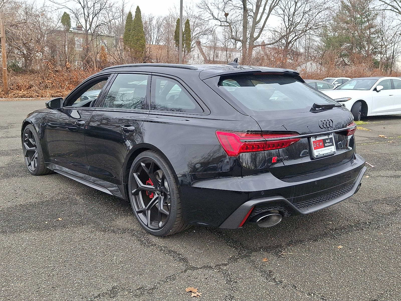 Thumbnail: 2026 Audi RS 6 - 12