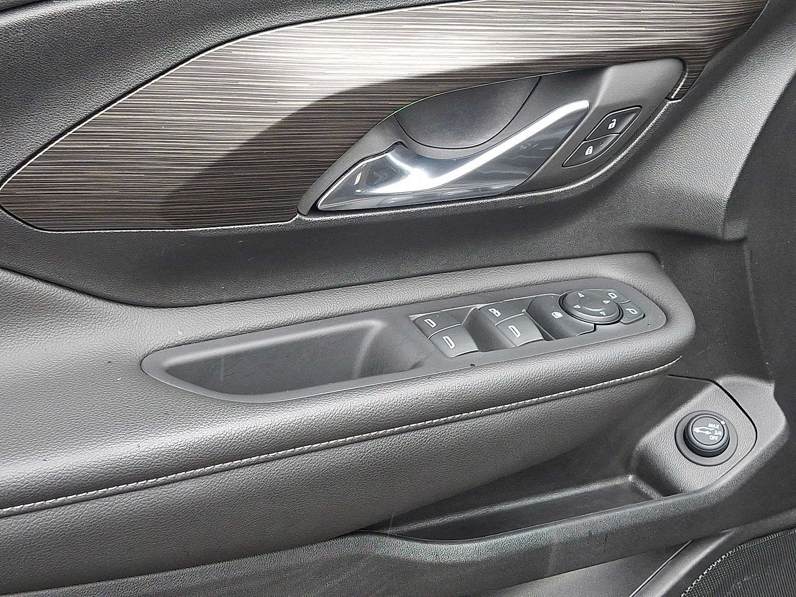 Thumbnail: 2023 GMC Terrain - 10