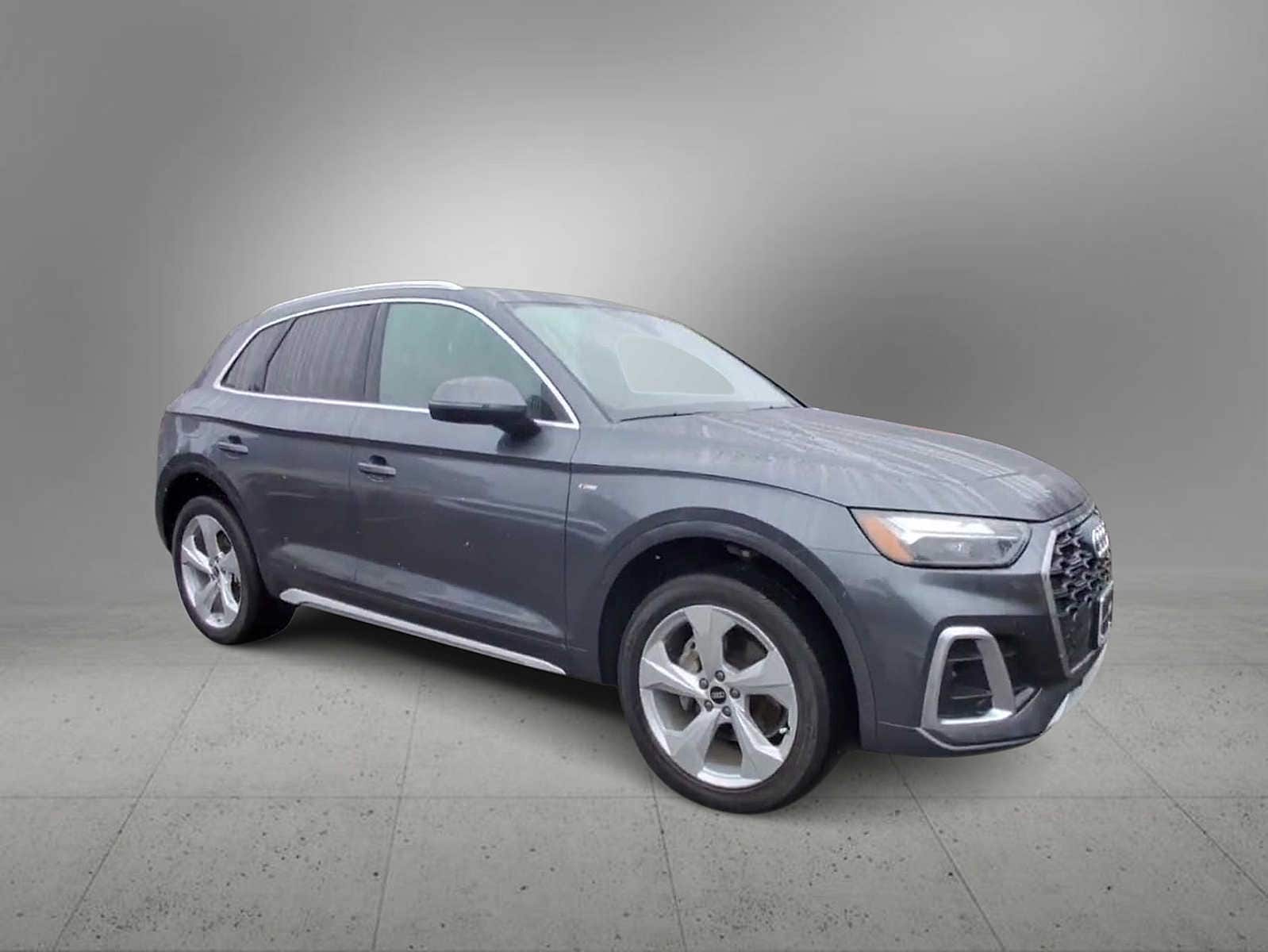 Thumbnail: 2022 Audi Q5 - 2