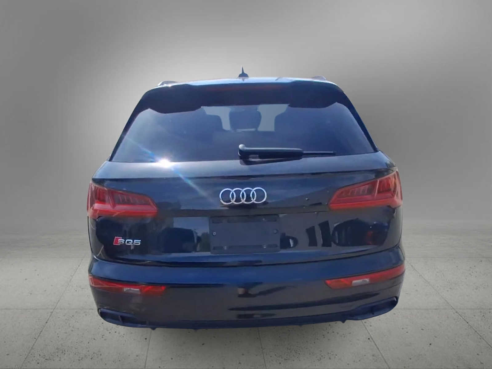 Thumbnail: 2020 Audi SQ5 - 7