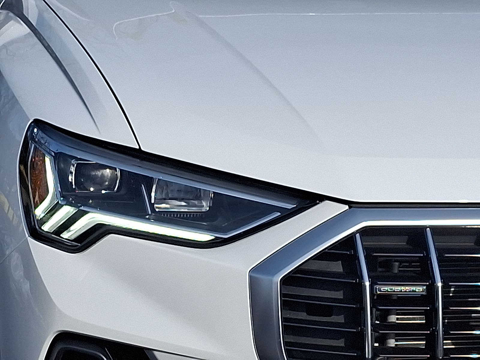 Thumbnail: 2025 Audi Q3 - 28